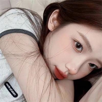 何妨与君相决绝